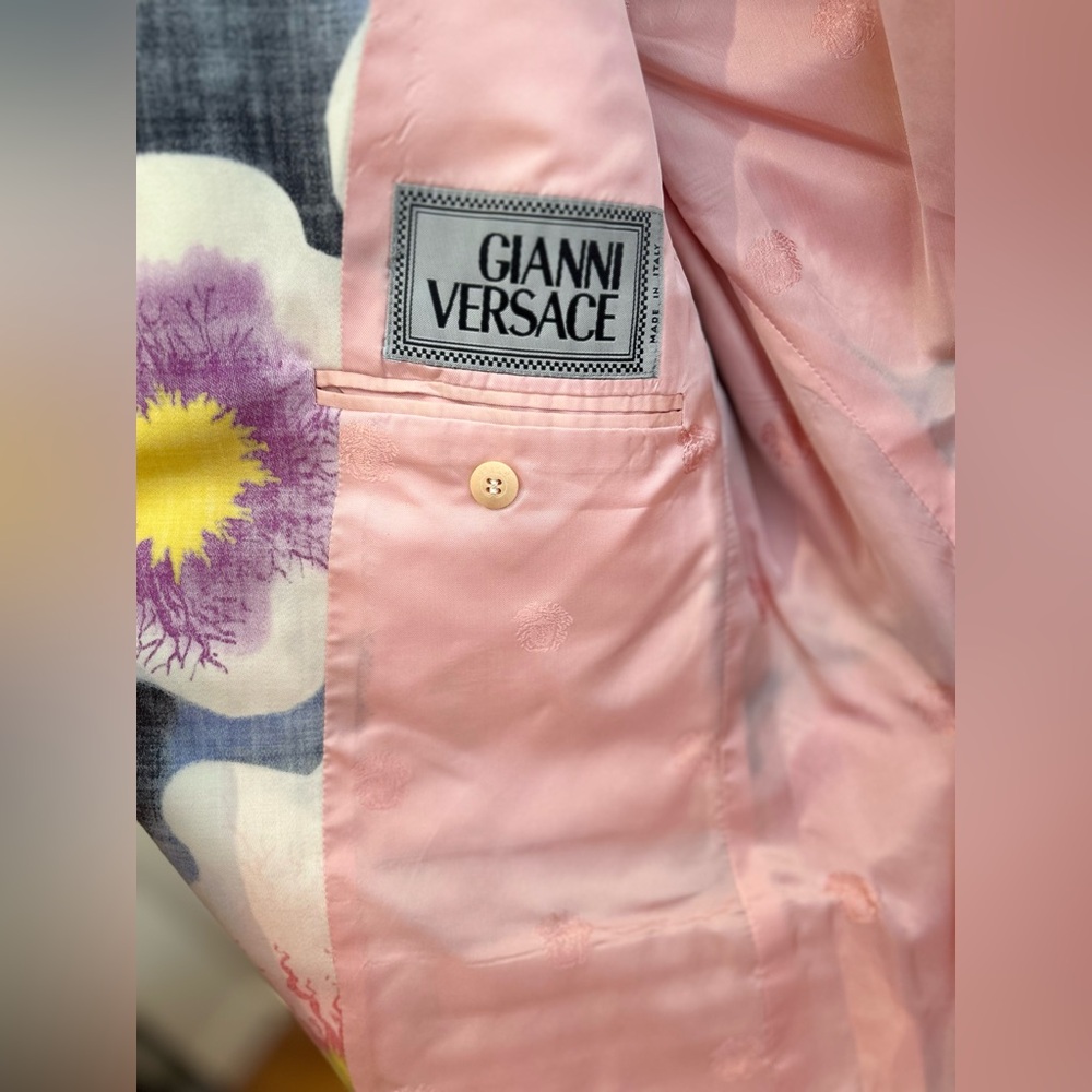 Pristine Gianni Versace 90s Wool Jacket - image 5